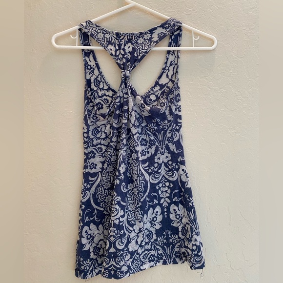 Floral tank top - Picture 2 of 2